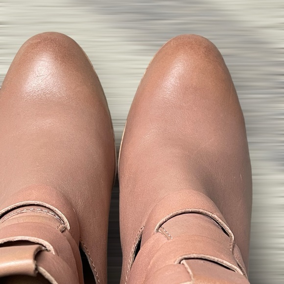 FRYE Cameron Twist Bootie • Size 9 • Women - Picture 7 of 13